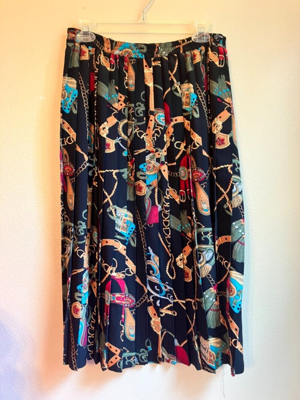 Alfred Dunner Black Equestrian Print Pleated Midi Skirt